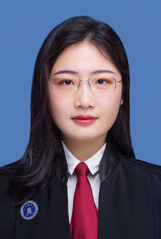 张紫妍律师